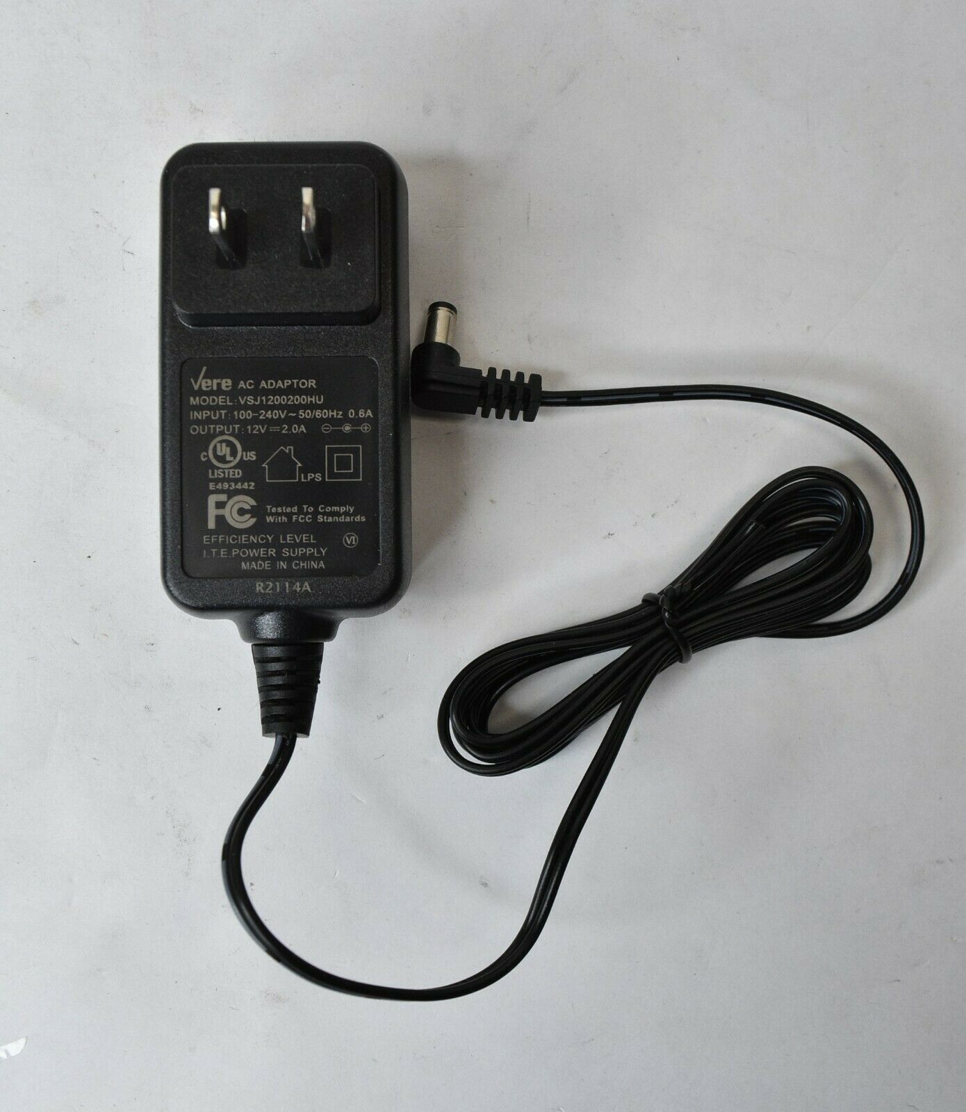 Vere AC ADapter Power Supply Unit VSJ1200200HU 12V 2A Type: AC/AC Adapter Connection Split/Duplication: 1:2 Featur Vere AC ADapter Power Supply Unit VSJ1200200HU 12V 2A Type: AC/AC Adapter Connection Split/Duplication: 1:2 Featur